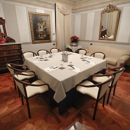 Hotel Villa Beccaris Hotel Monforte D'Alba