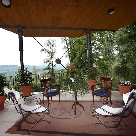 Beccaris Hotel Monforte D'Alba