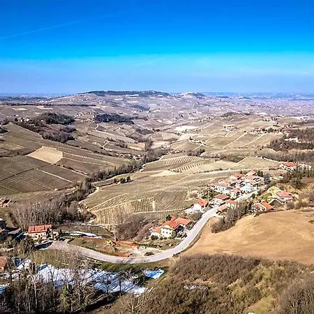 Beccaris 4* Monforte D'Alba