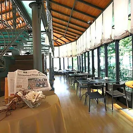Hotel Beccaris