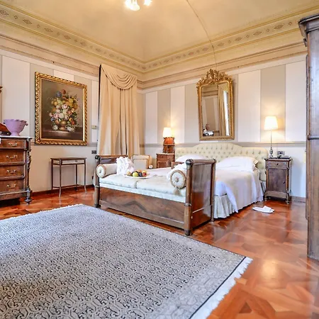 Beccaris Hotel
