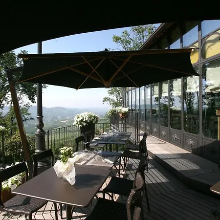 Hotel Beccaris Monforte D'Alba