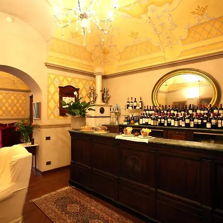 Beccaris Hotell Monforte dʼAlba