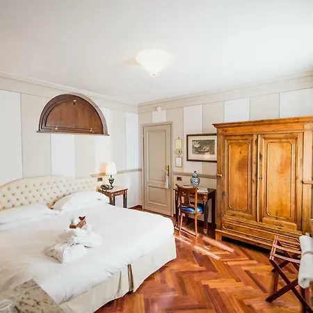 Hotell Beccaris 4*