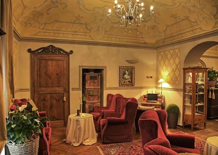 Beccaris Hotel Monforte dʼAlba