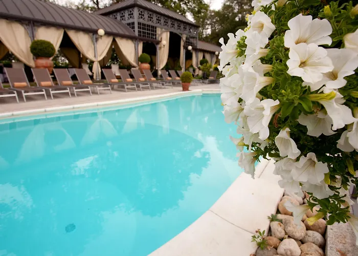 Hotel Beccaris Monforte dʼAlba