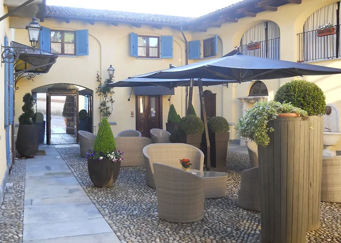 Beccaris 4* Monforte dʼAlba