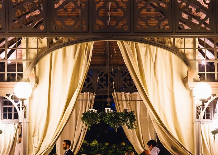 Beccaris 4* Monforte dʼAlba