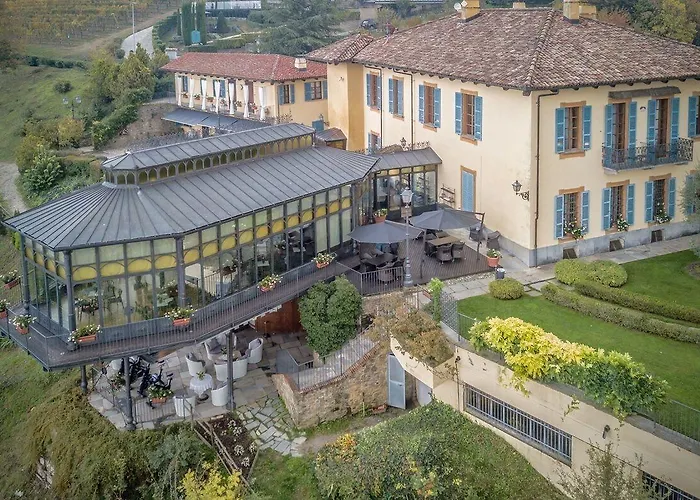 Hotel Beccaris Monforte dʼAlba